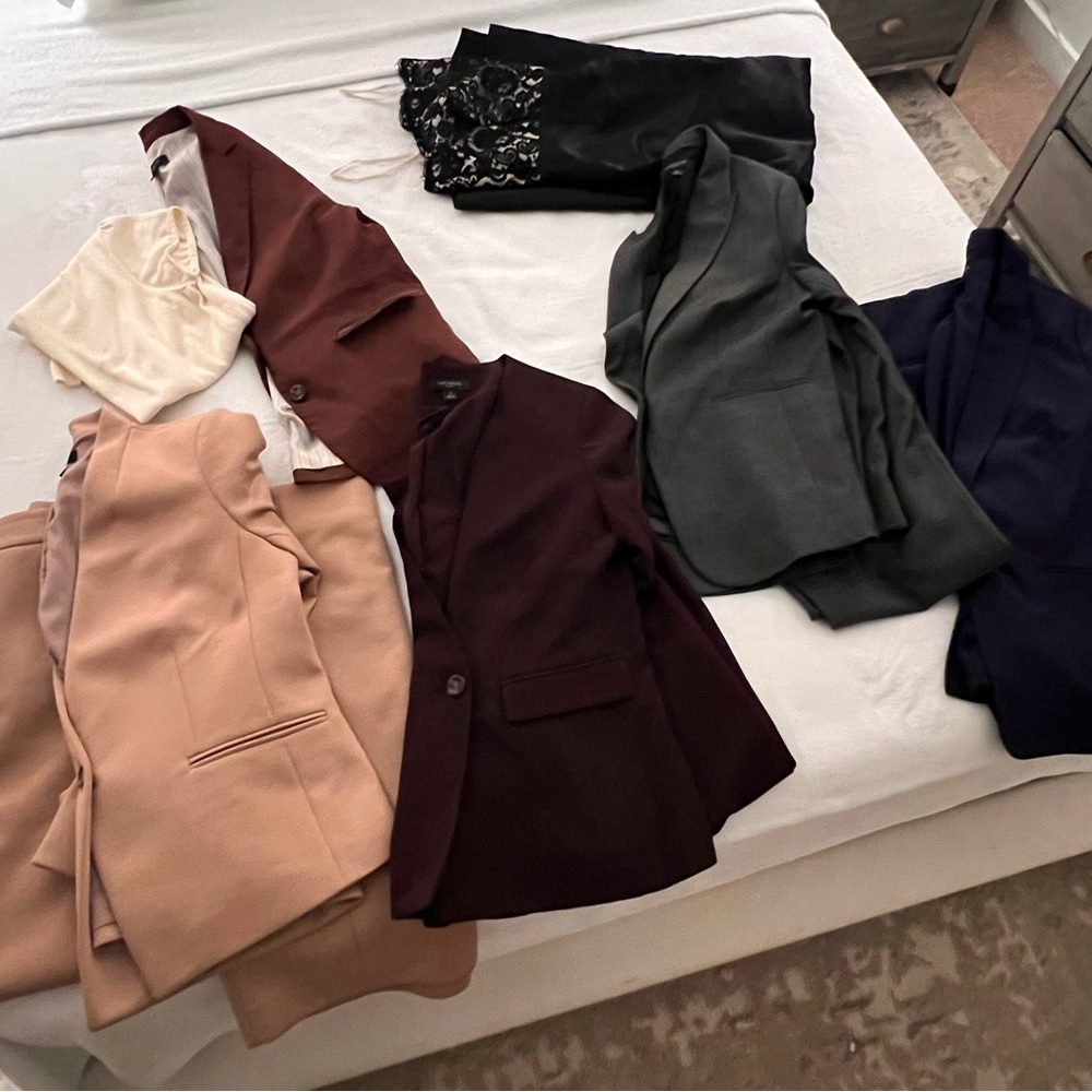 12 PIECES TOTAL: Ann Taylor BUNDLE Women's 4 SUITS, 1 BLAZER, 1 GOWN, 1 SWEATER